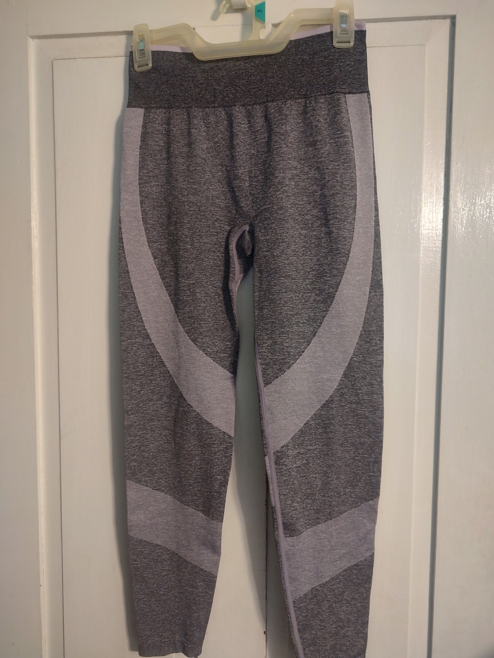 PINK Victoria's Secret Seamless Gray Colorblock High Rise Ankle Leggings M